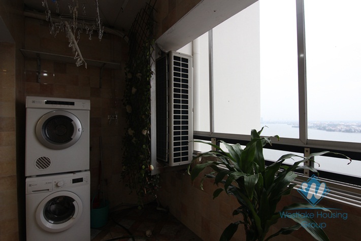 Big two bedrooms apartment for rent in Thuy Khue street, Tay Ho district, Ha Noi